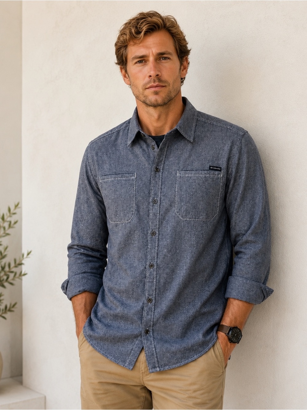 Columbia Men’s Large Heather Blue 100% Cotton Button Down Shirt Long Sleeve